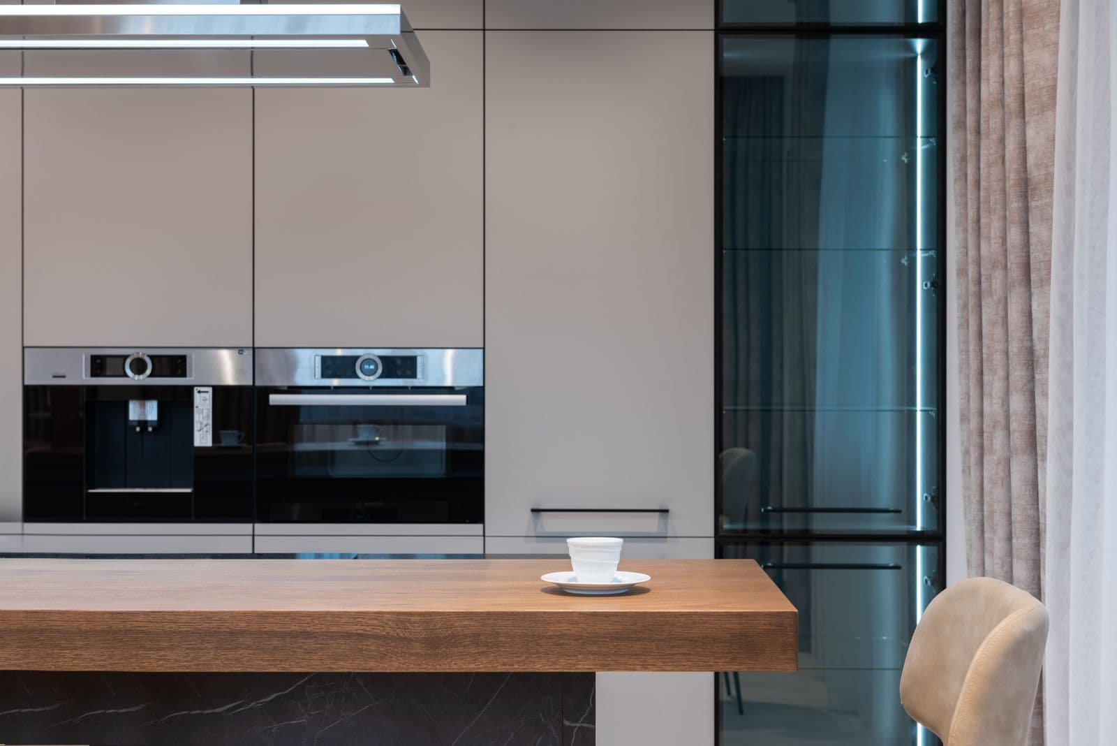 Contemporary kitchen with island